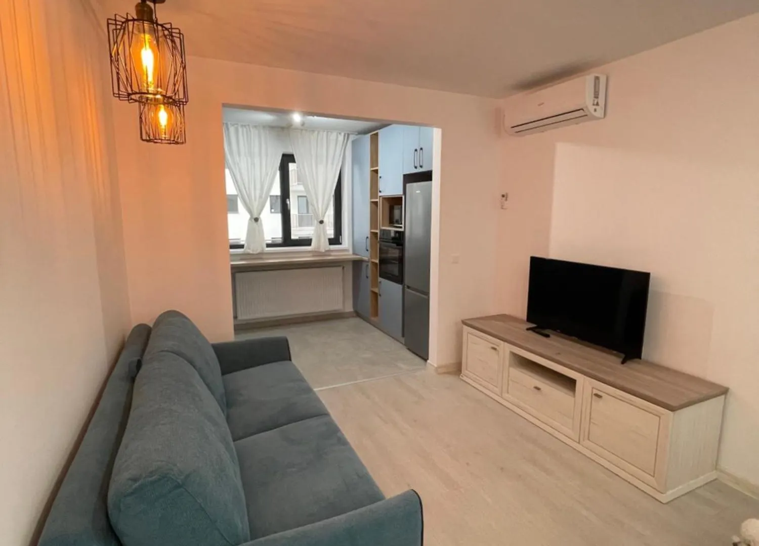 Bucharest Apartment Hils